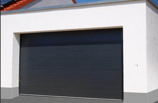 Sekční vrata DECI - pohled zvenku